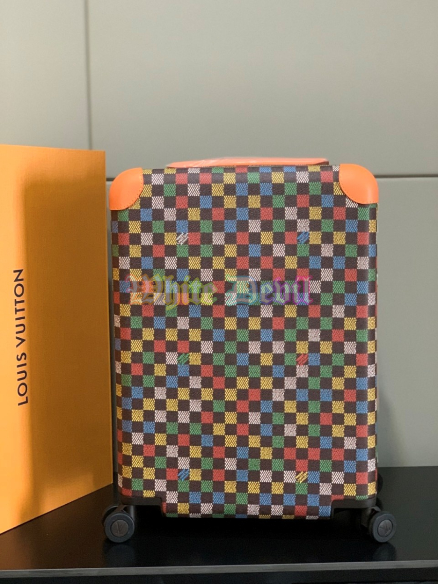 하얀악마 루이 캐리어 (1).jpg