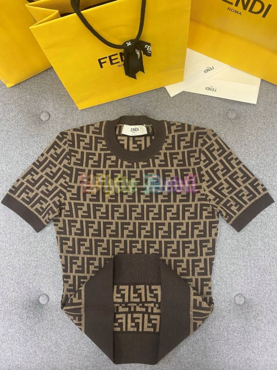 하얀악마 펜디 반팔티 (5).jpg