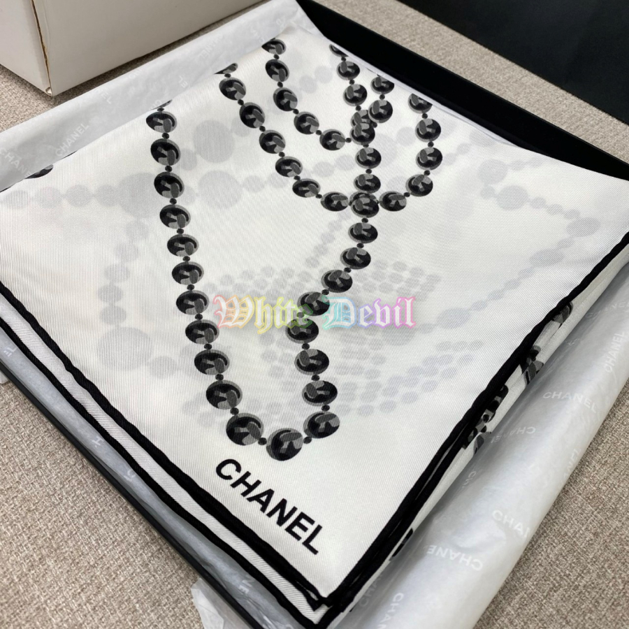 하얀악마 샤넬 스카프 (3).jpg