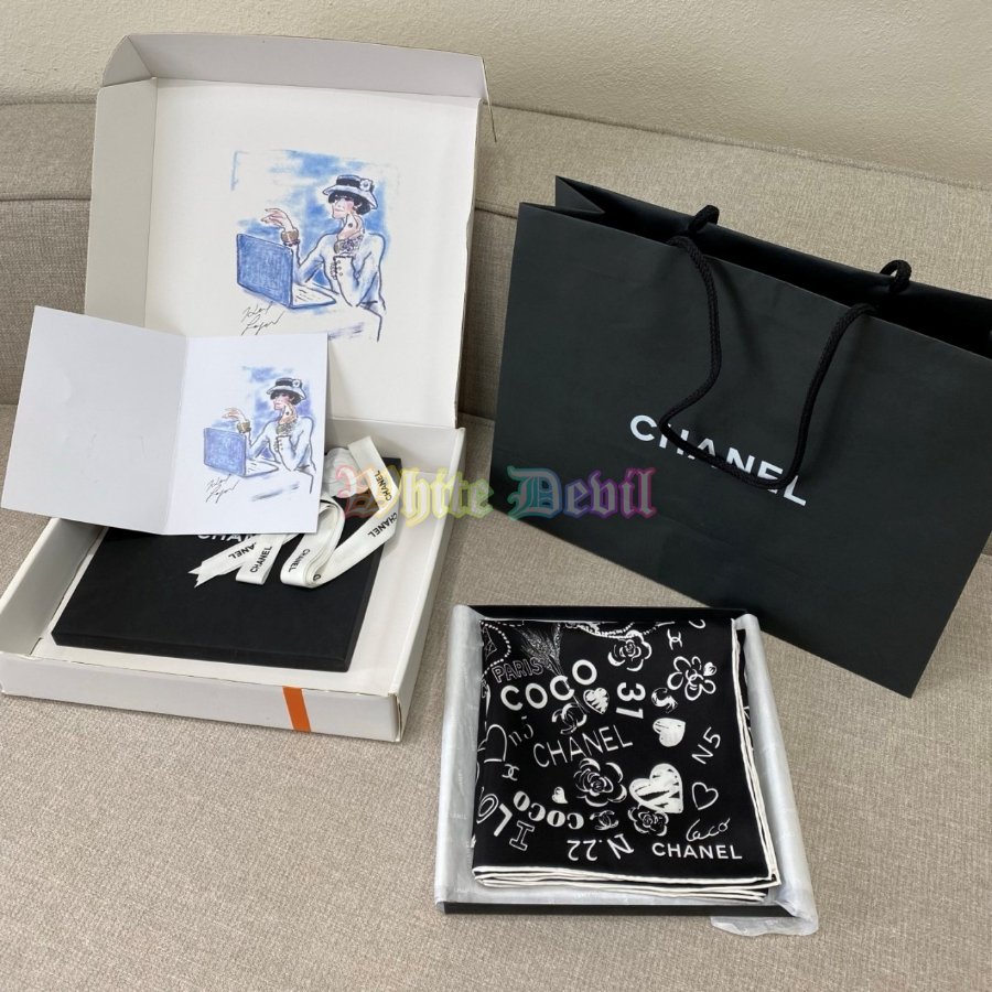 하얀악마 샤넬 스카프 (2).jpg