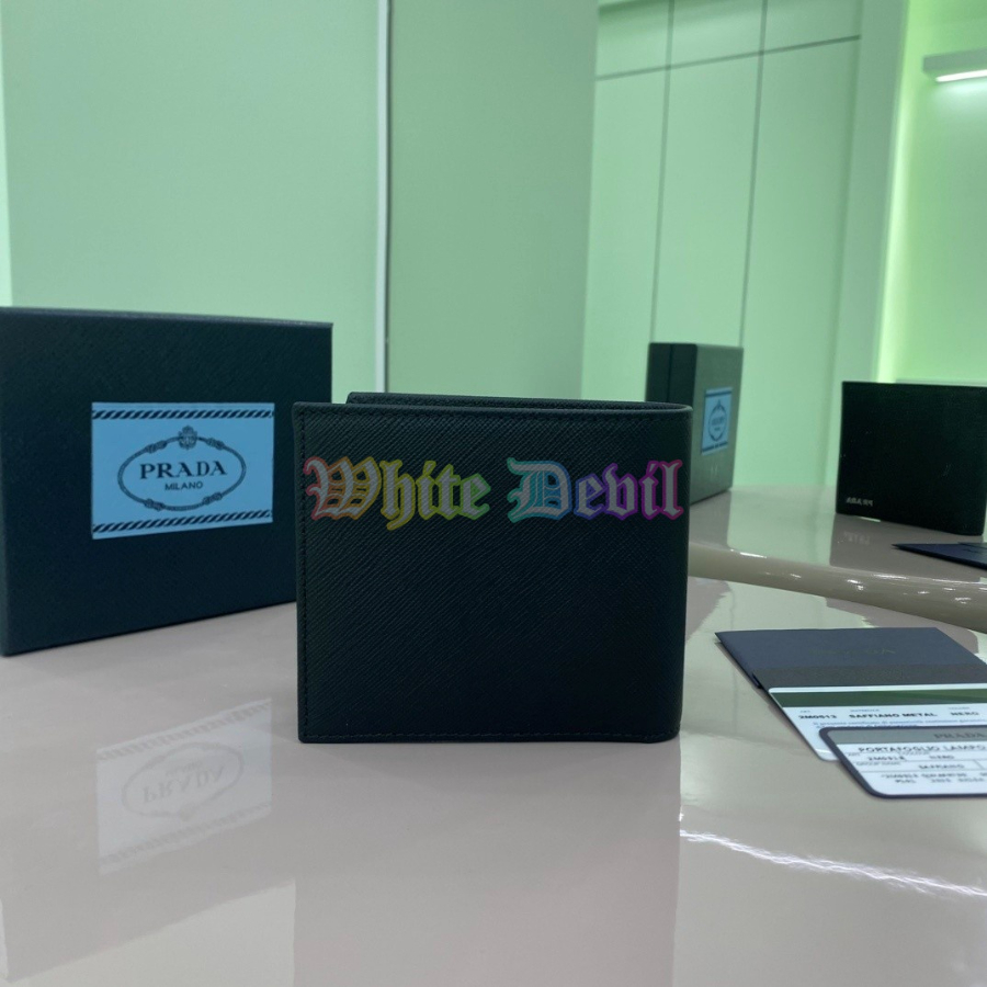 하얀악마 프라다 지갑 (2).jpg
