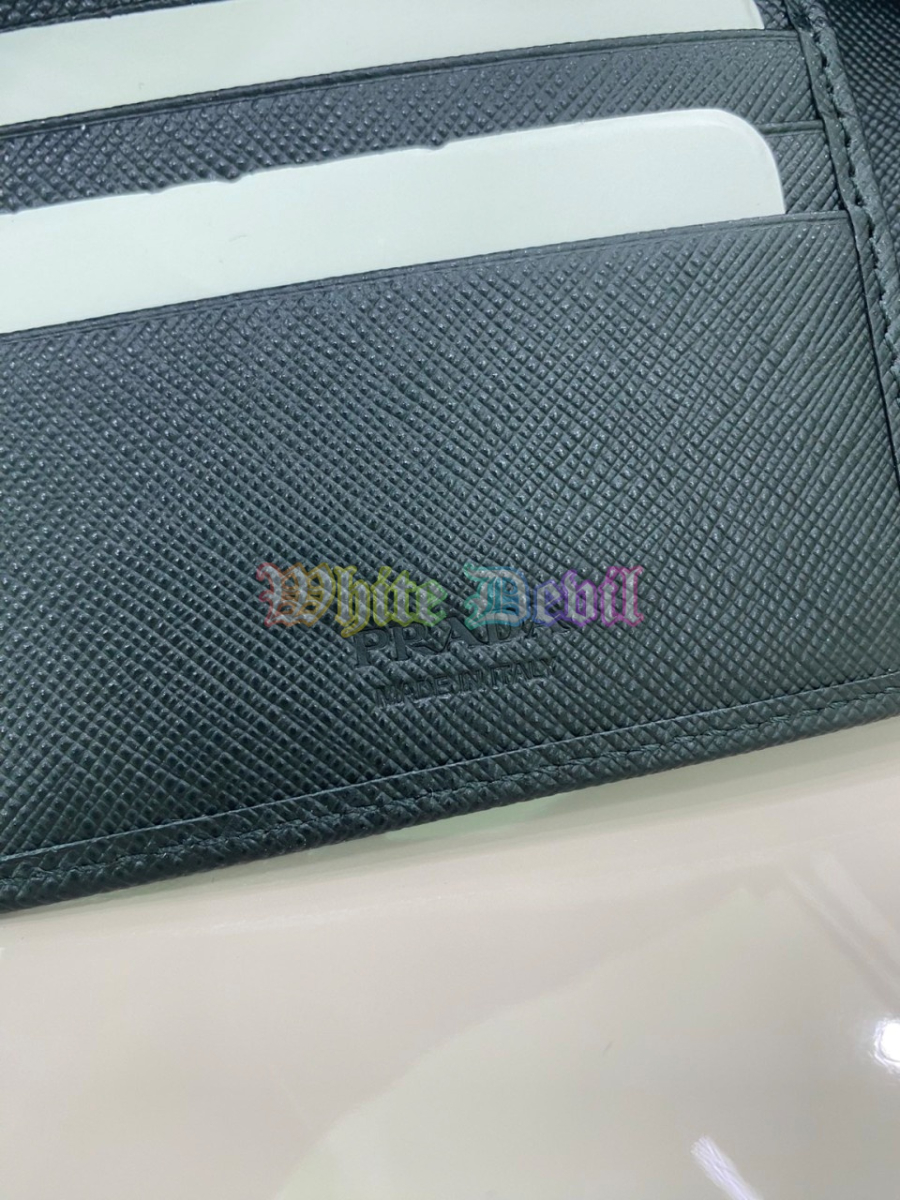 하얀악마 프라다 지갑 (8).jpg