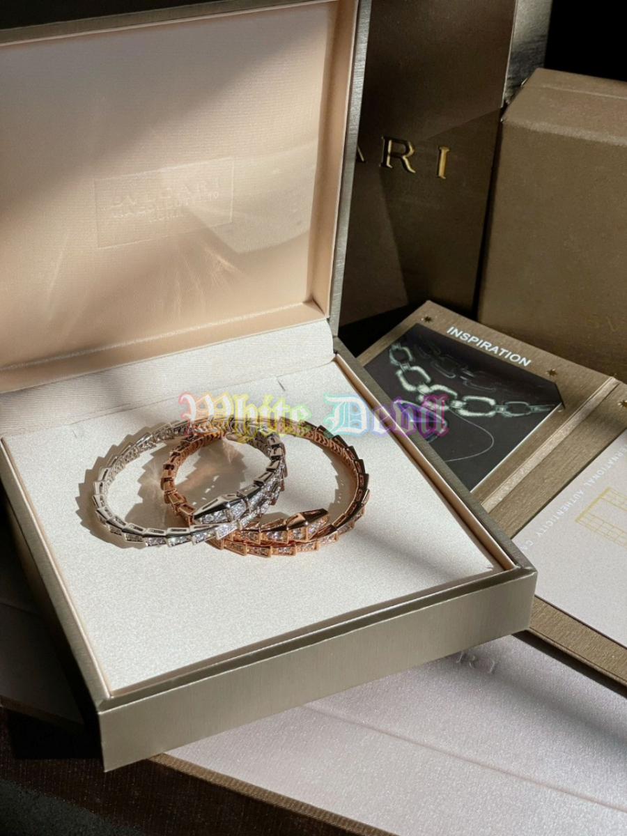 하얀악마 불가리 팔찌 (4).jpg