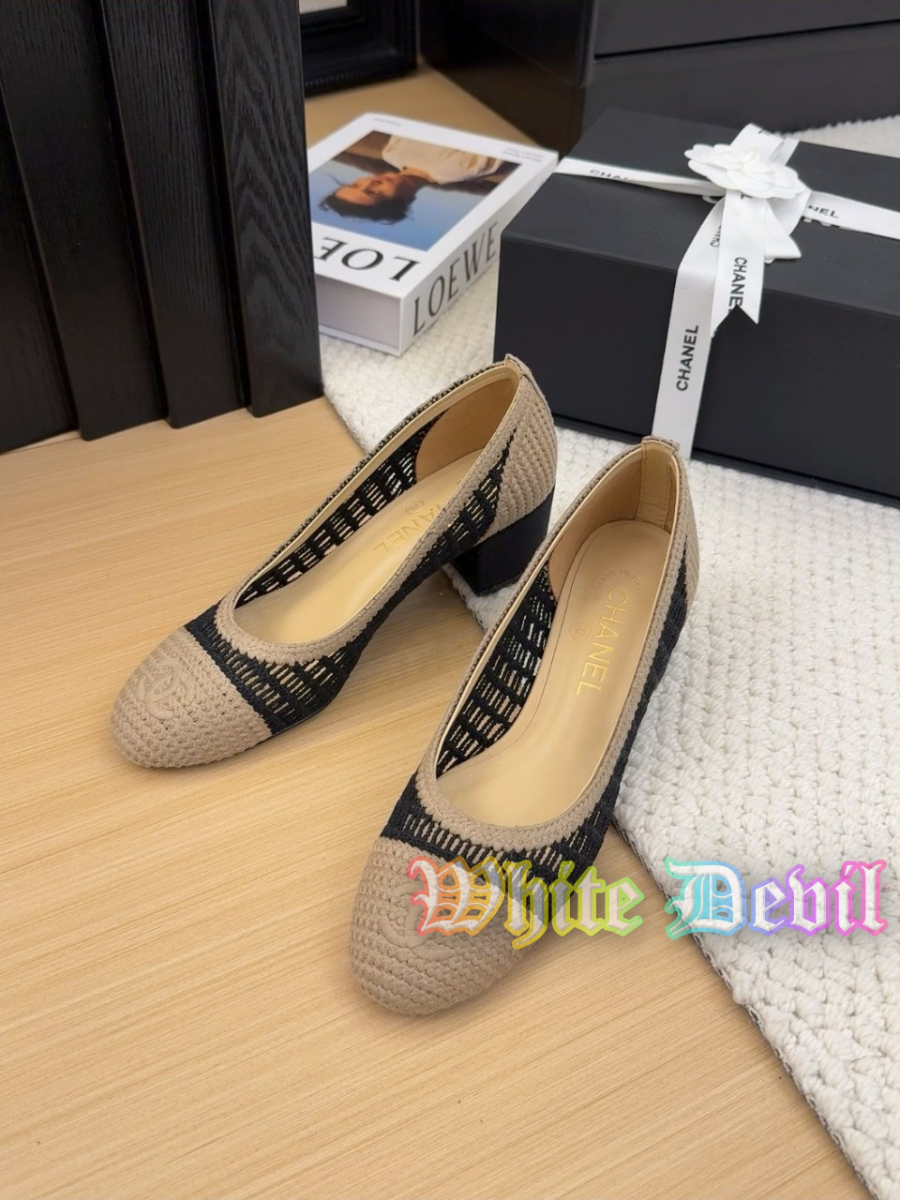 하얀악마 샤넬 구두 (1).jpg