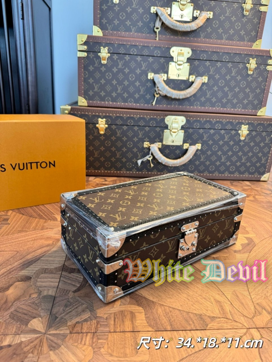 하얀악마 루이 시계 케이스 (1).jpg