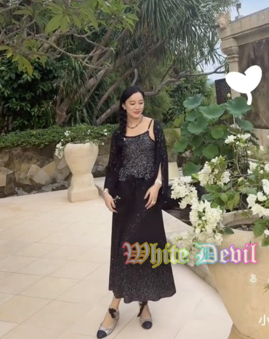 하얀악마 샤넬 치마 (2).jpg