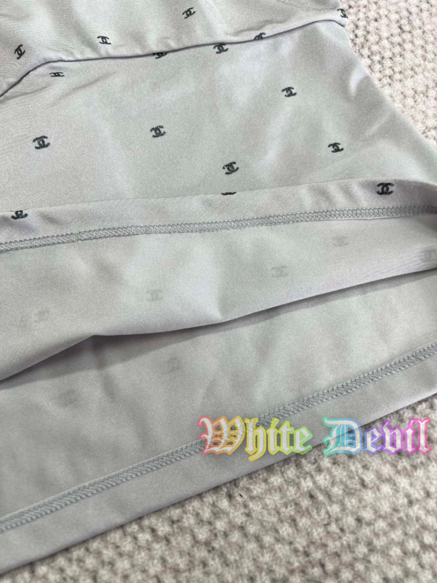 하얀악마 샤넬 반팔티 (11).jpg