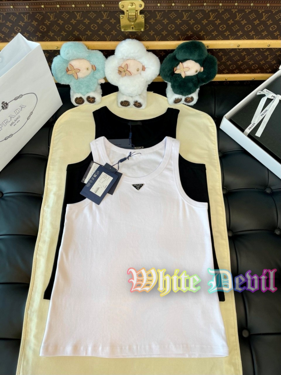 하얀악마 프라다 나시 (13).jpg