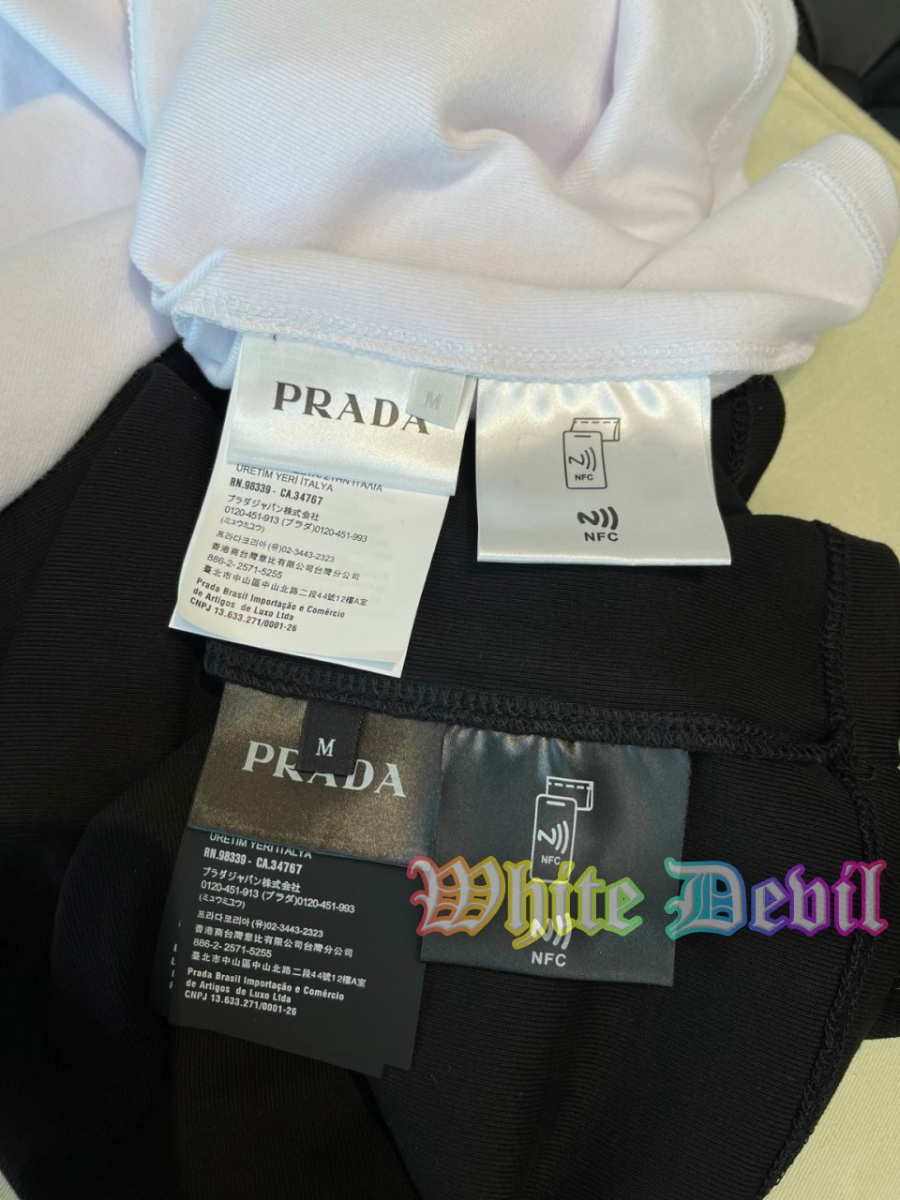 하얀악마 프라다 나시 (19).jpg