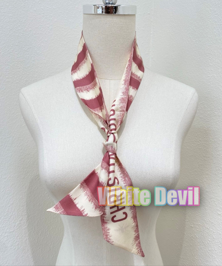 하얀악마 디올 스카프 (1).jpg