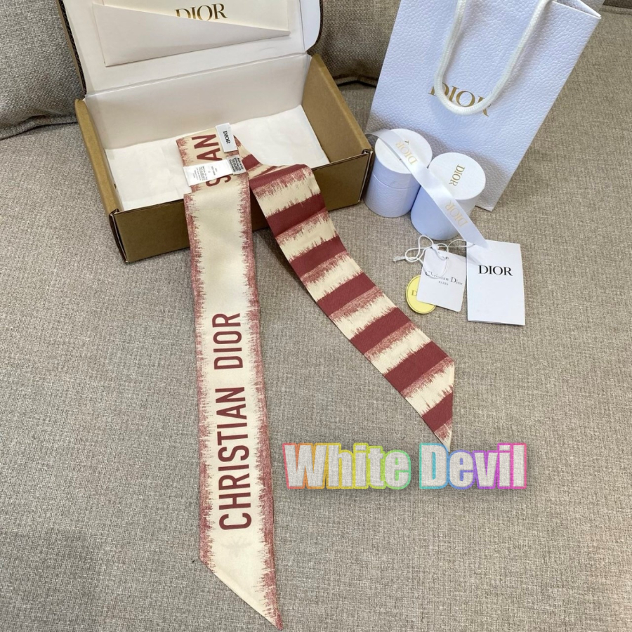 하얀악마 디올 스카프 (3).jpg