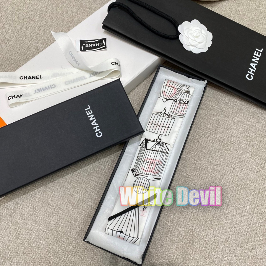 하얀악마 샤넬 스카프 (2).jpg