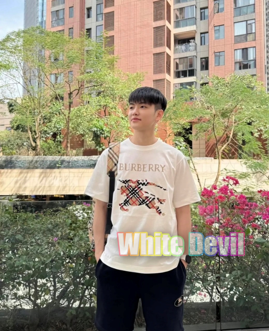 하얀악마 버버리 반팔 (1).jpg
