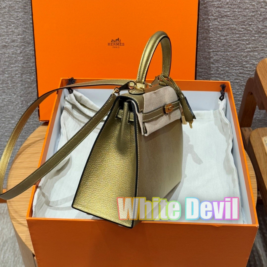 하얀악마 에르 켈리 (5).jpg