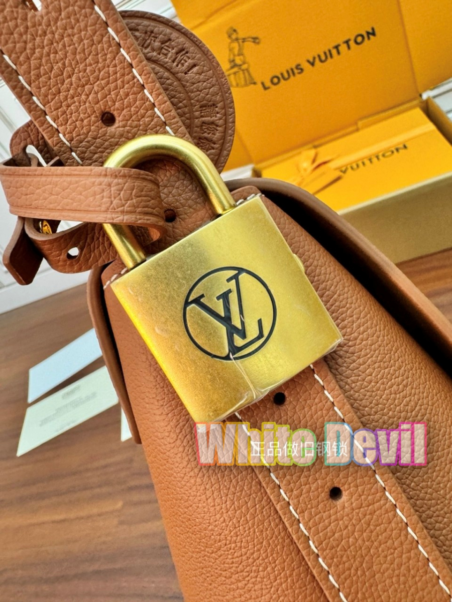 하얀악마 루이 메신저백 (14).jpg