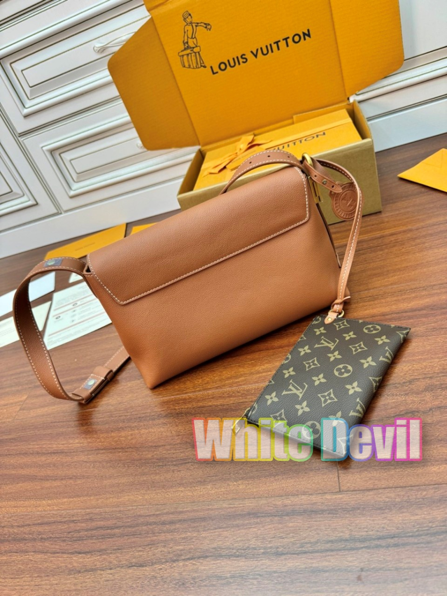 하얀악마 루이 메신저백 (15).jpg