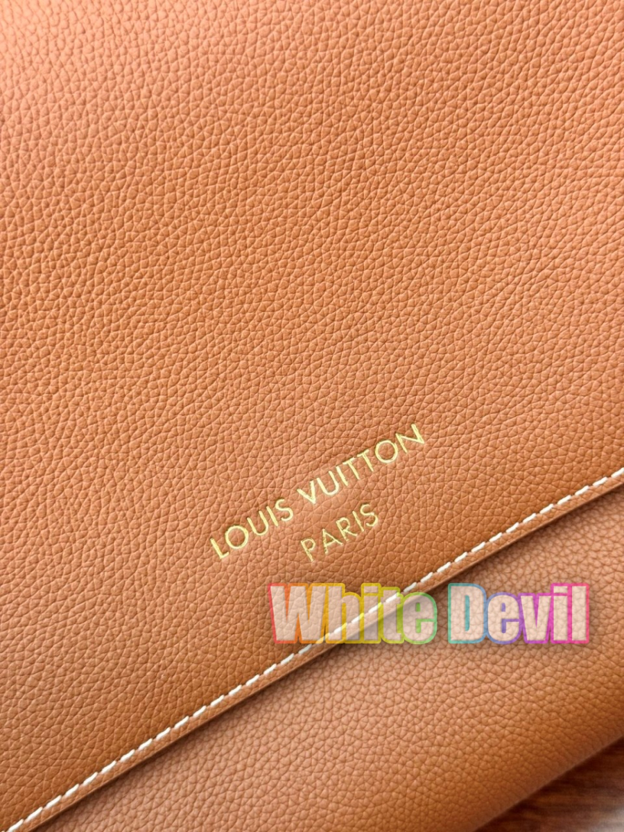 하얀악마 루이 메신저백 (21).jpg