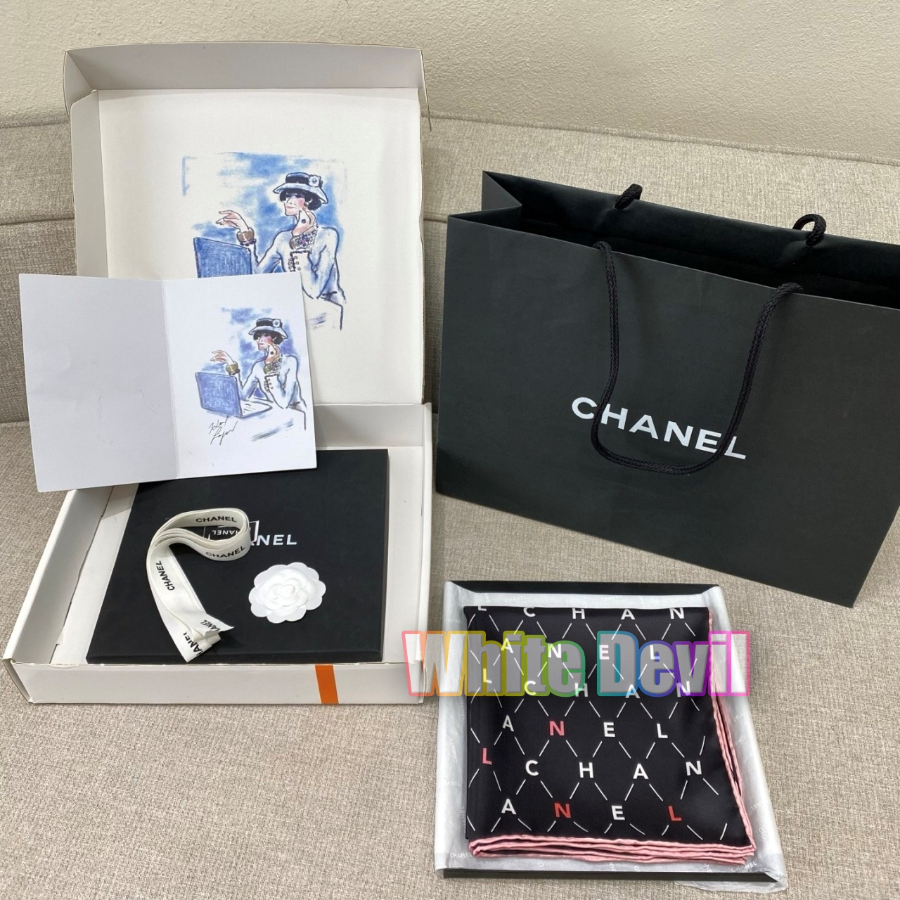 하얀악마 샤넬 스카프 (2).jpg