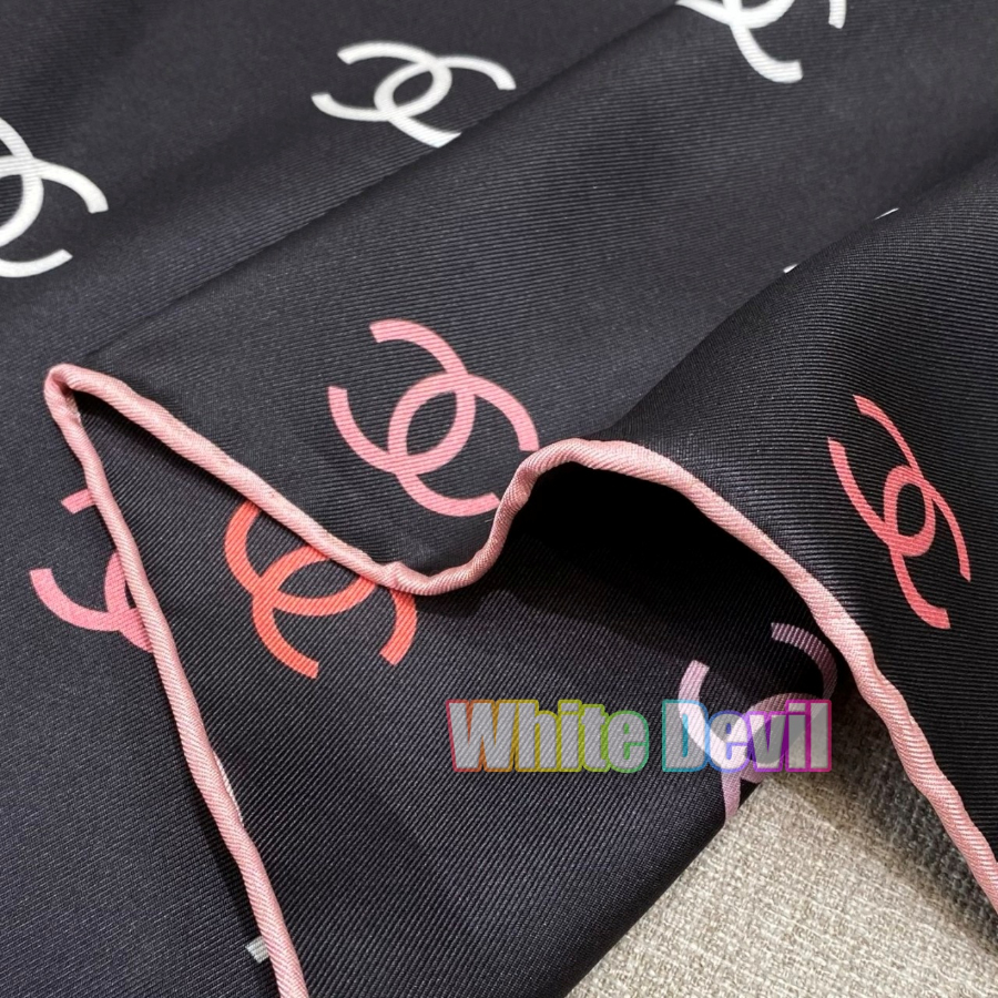 하얀악마 샤넬 스카프 (7).jpg