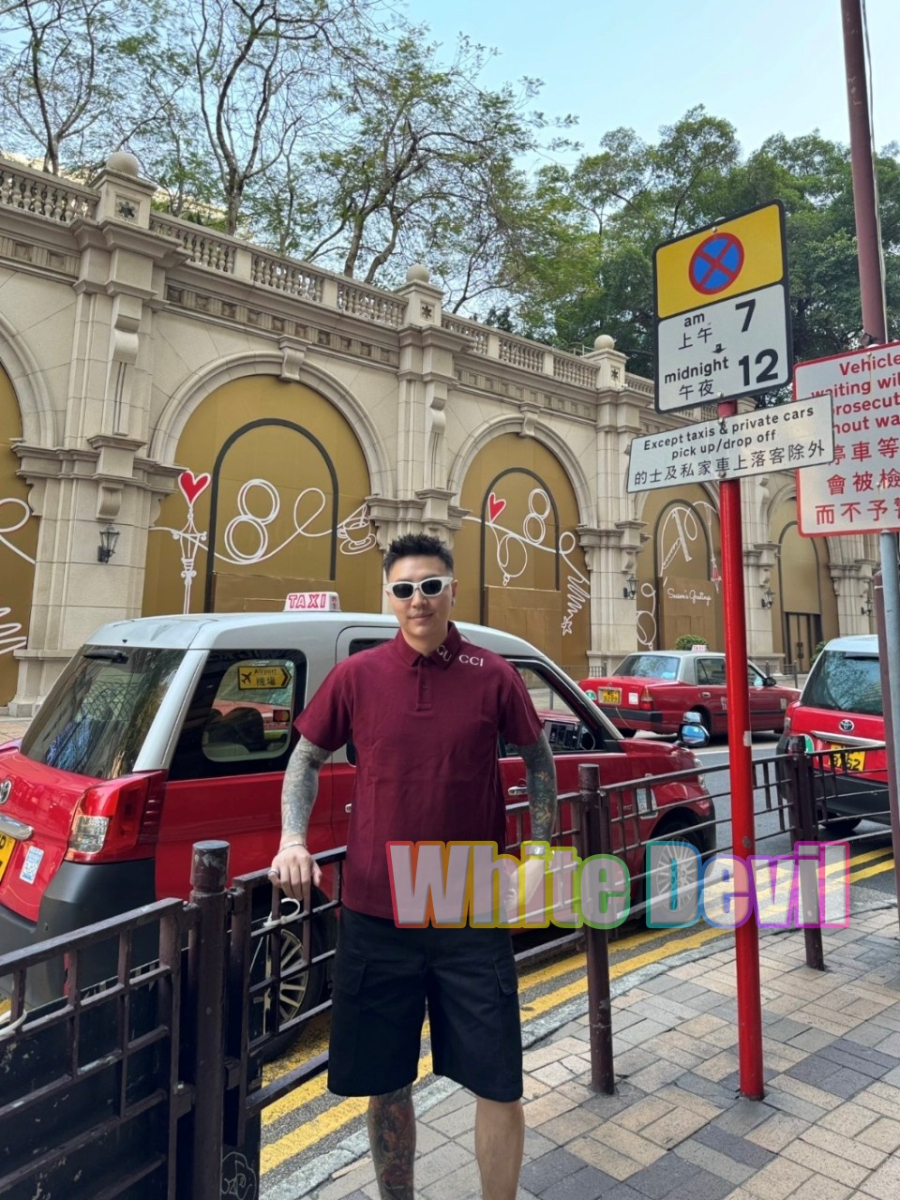 하얀악마 구찌 반팔티 (1).jpg