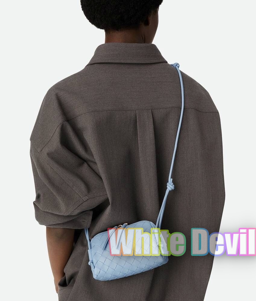 하얀악마 보테가 파우치 (1).jpg