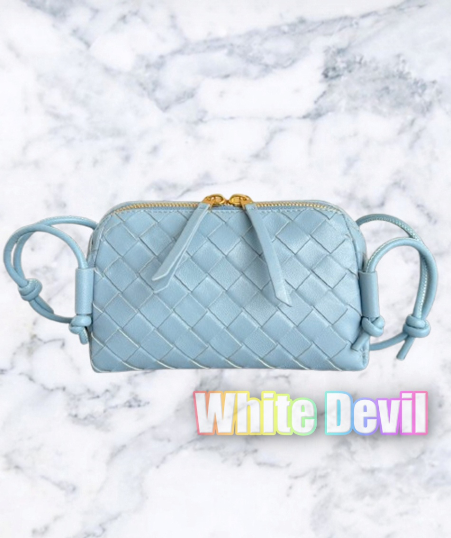 하얀악마 보테가 파우치 (12).JPG