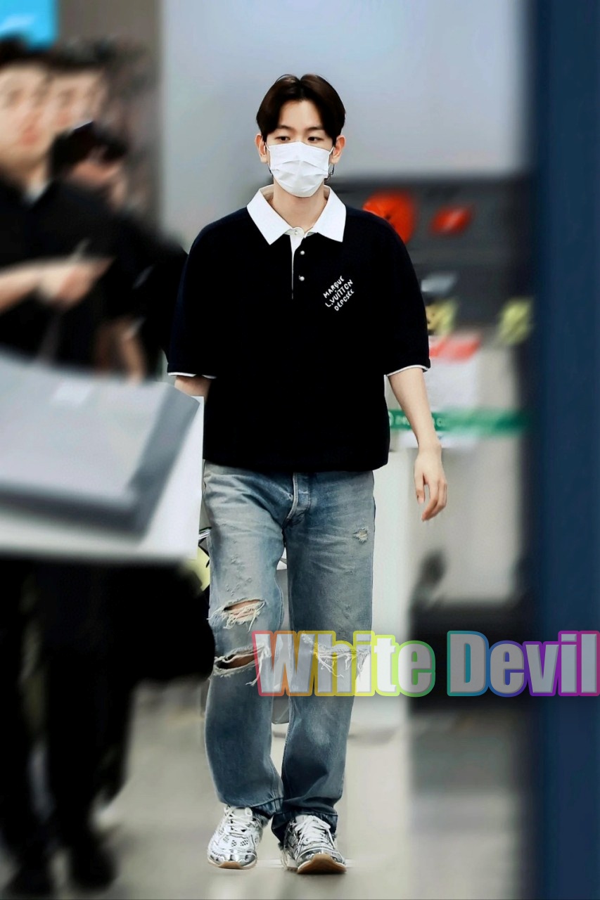 하얀악마 루이 반팔 (1).jpg