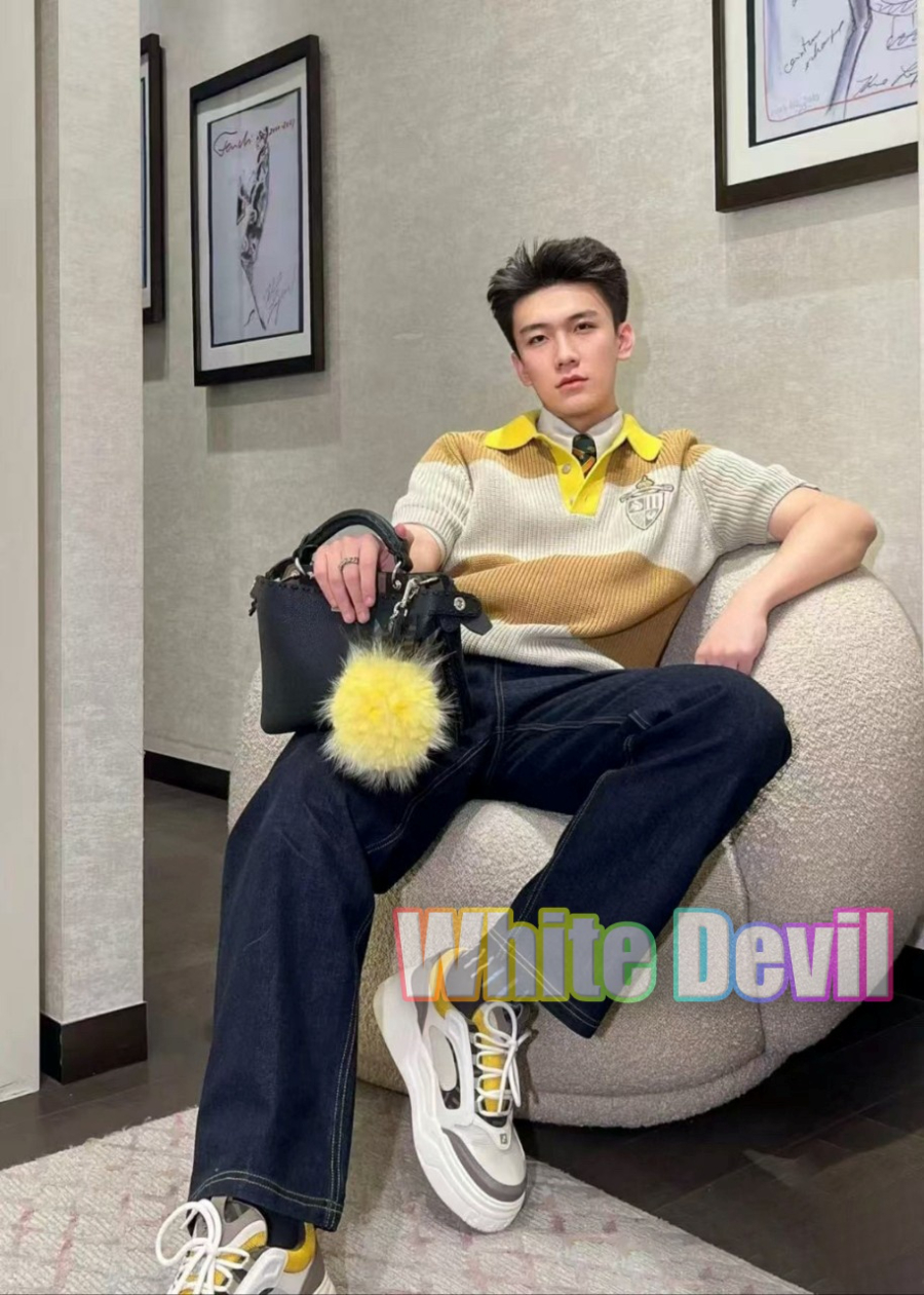 하얀악마 펜디 반팔 (2).jpg