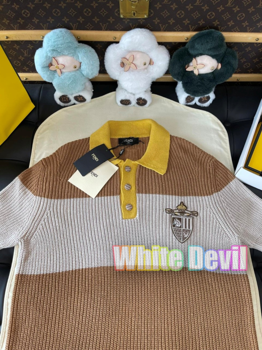 하얀악마 펜디 반팔 (13).jpg