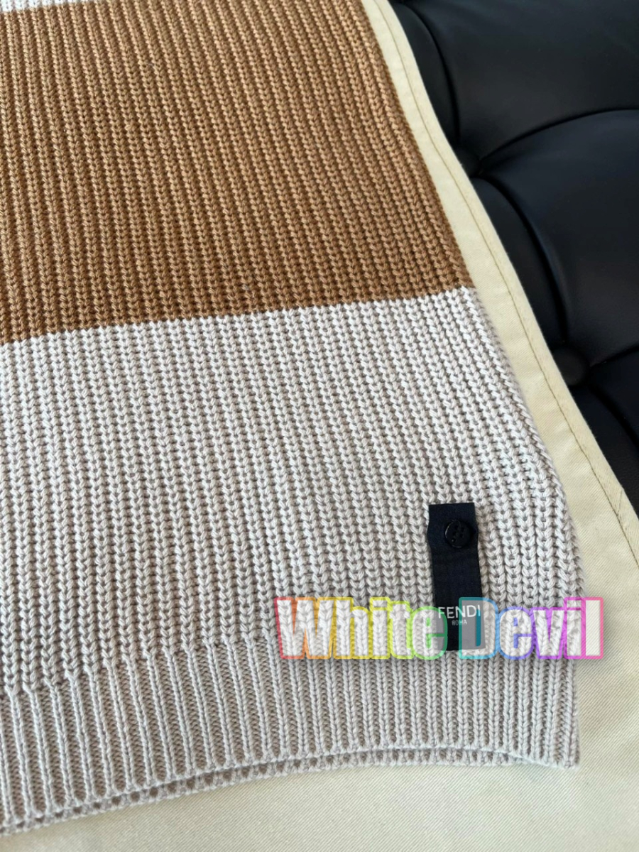 하얀악마 펜디 반팔 (17).jpg