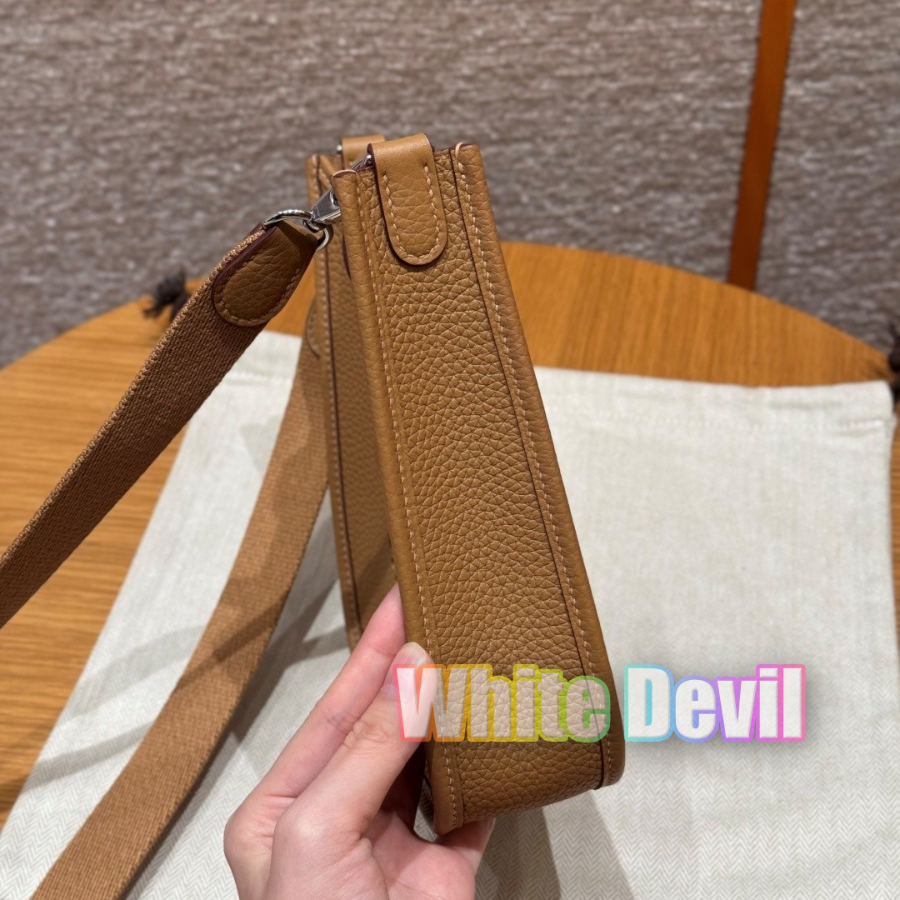 하얀악마 에르 에블린 (3).jpg