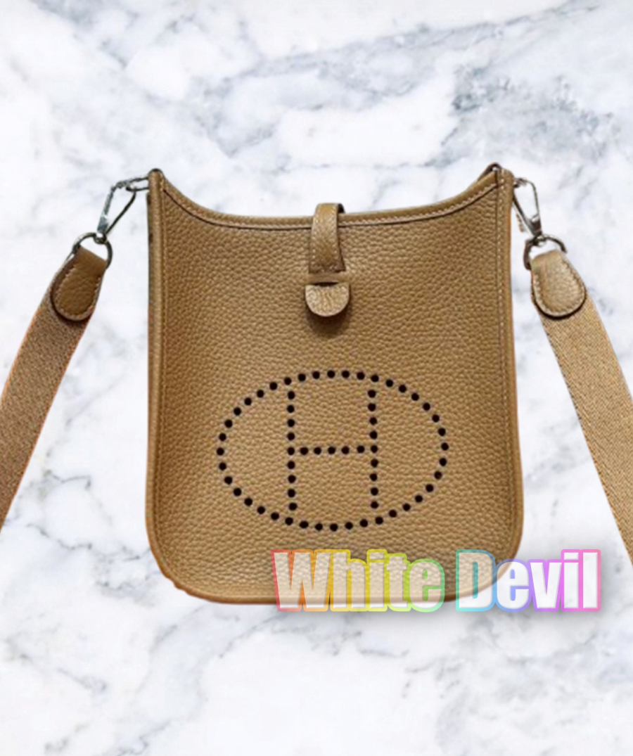 하얀악마 에르 에블린 (16).JPG