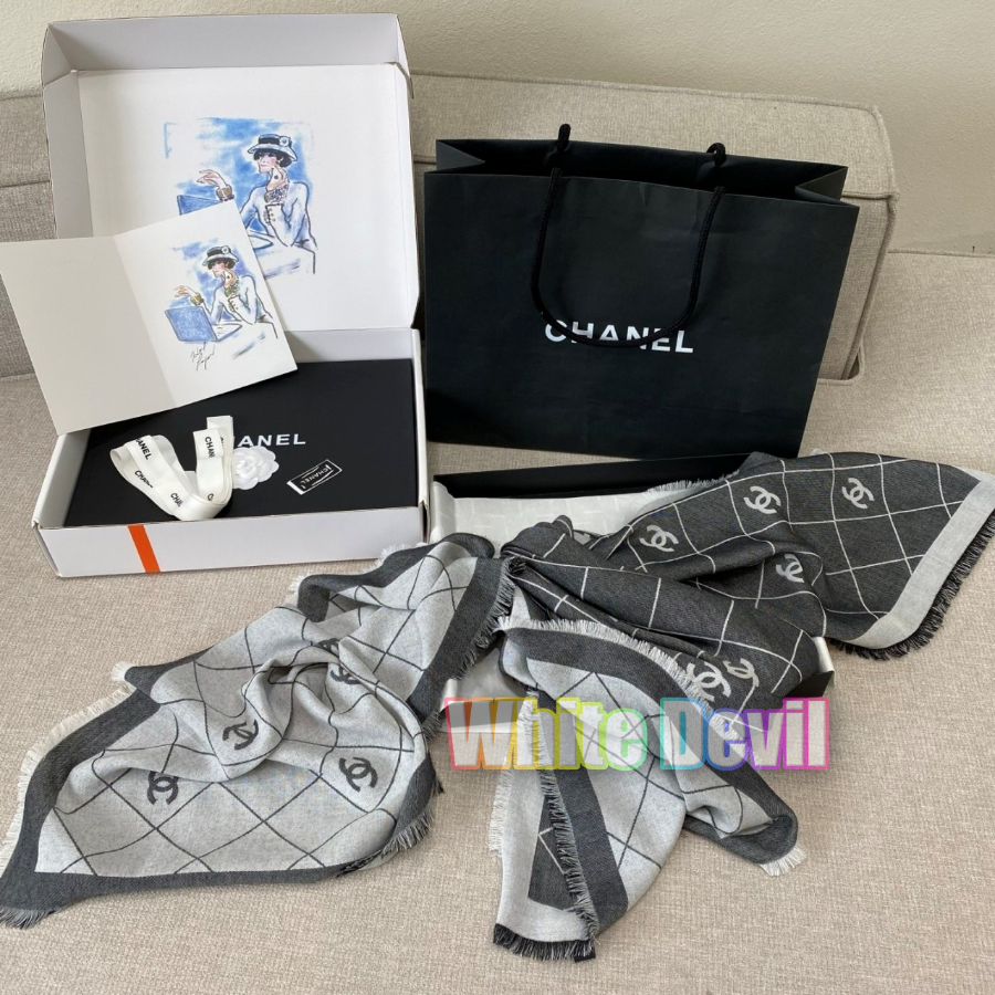 하얀악마 샤넬 스카프 (5).jpg