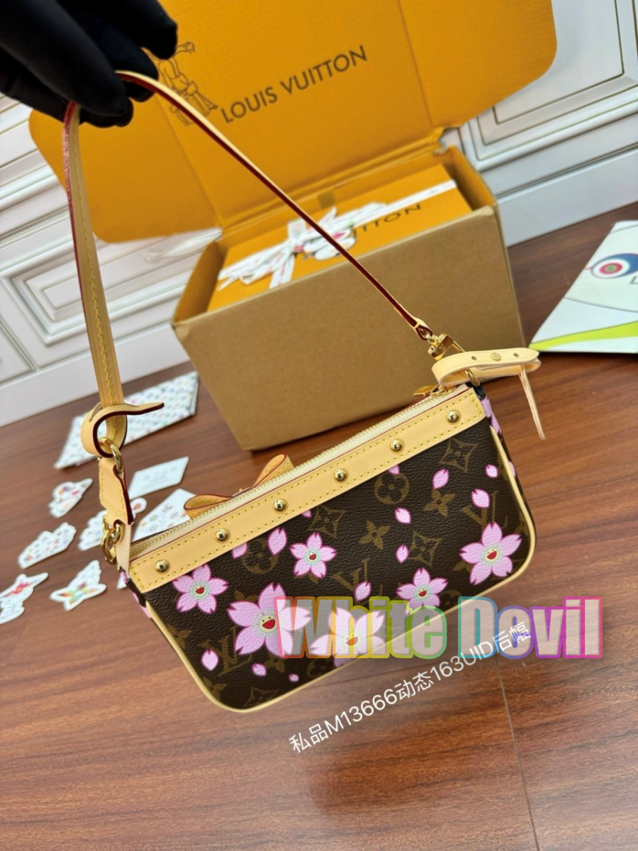 하얀악마 루이 악세수아 (4).jpg