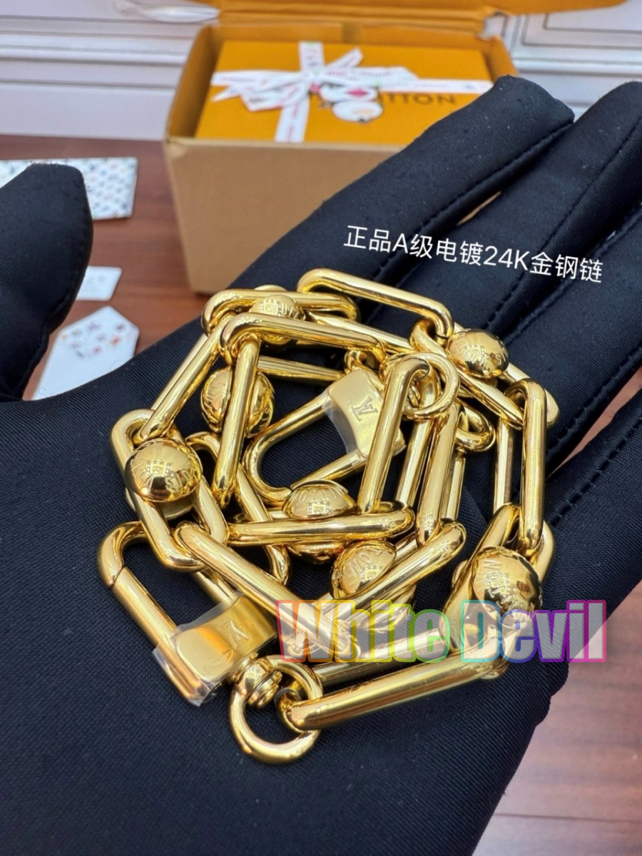 하얀악마 루이 악세수아 (14).jpg