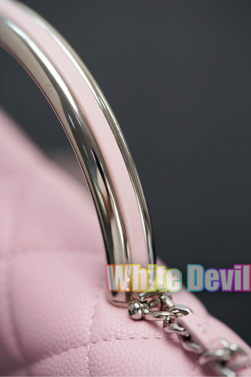 하얀악마 샤넬 WOC (10).jpg