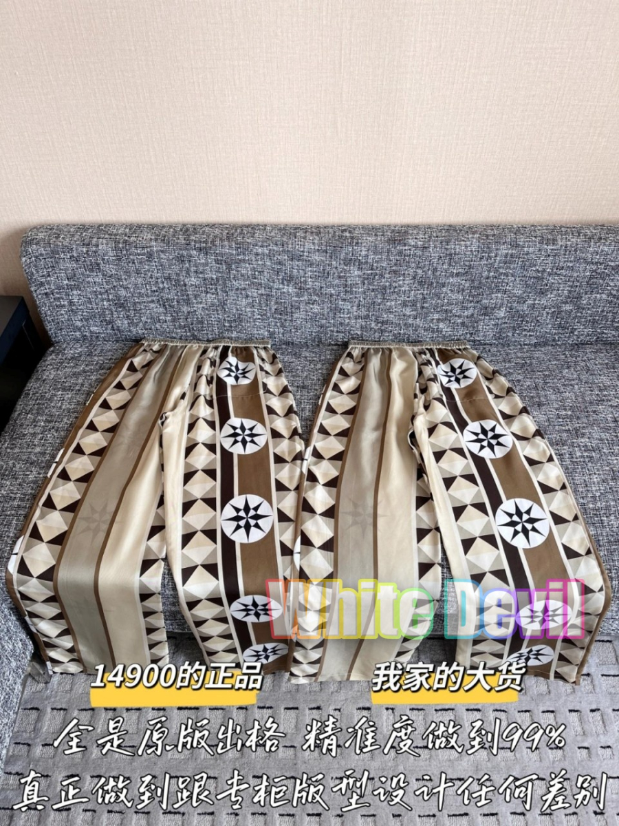 하얀악마 로에베 바지 (12).jpg