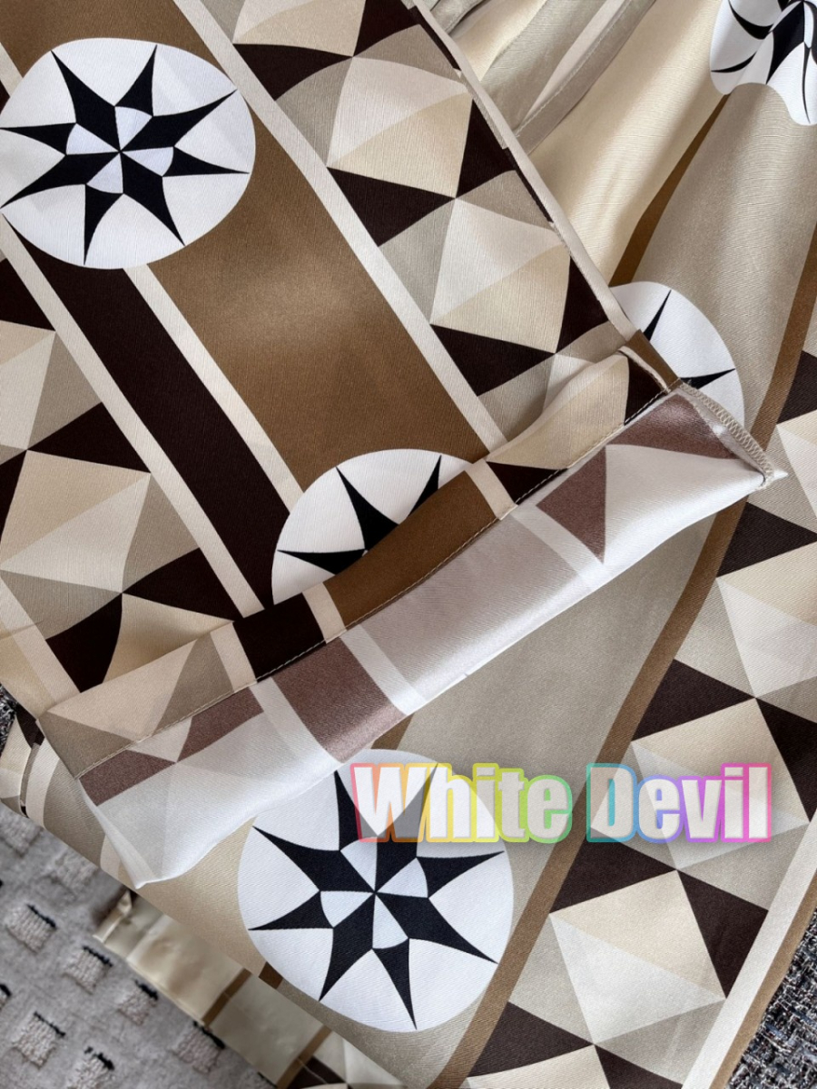 하얀악마 로에베 바지 (18).jpg