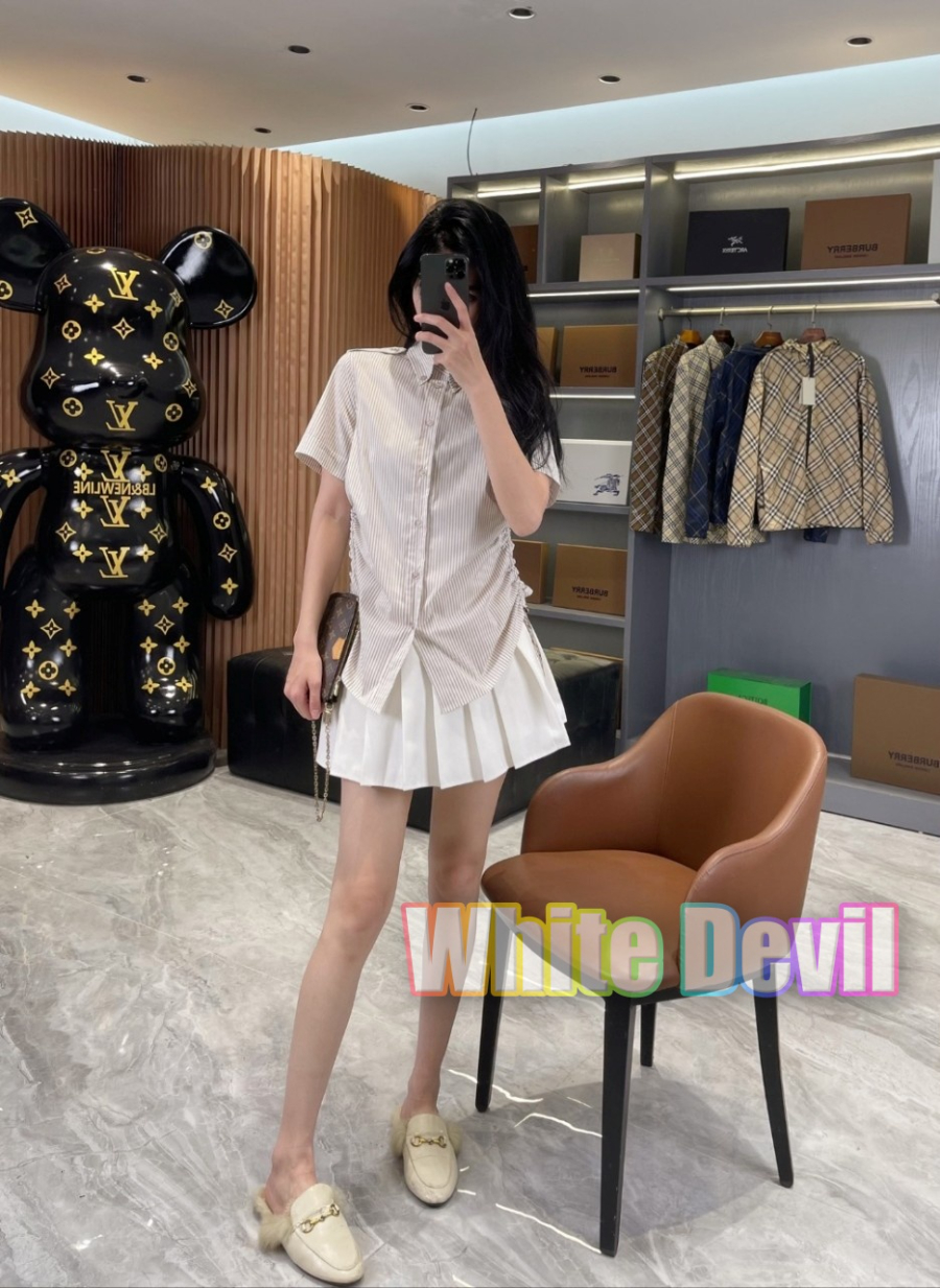 하얀악마 버버리 반팔셔츠 (1).jpg