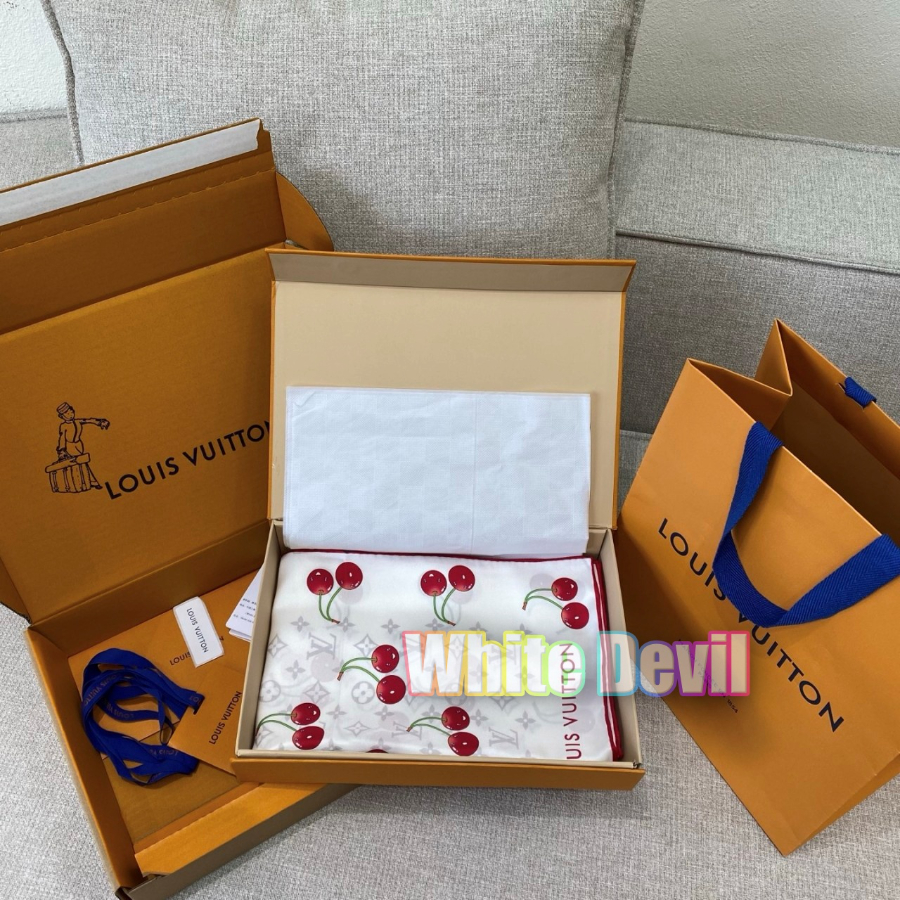 하얀악마 루이 스카프 (3).jpg