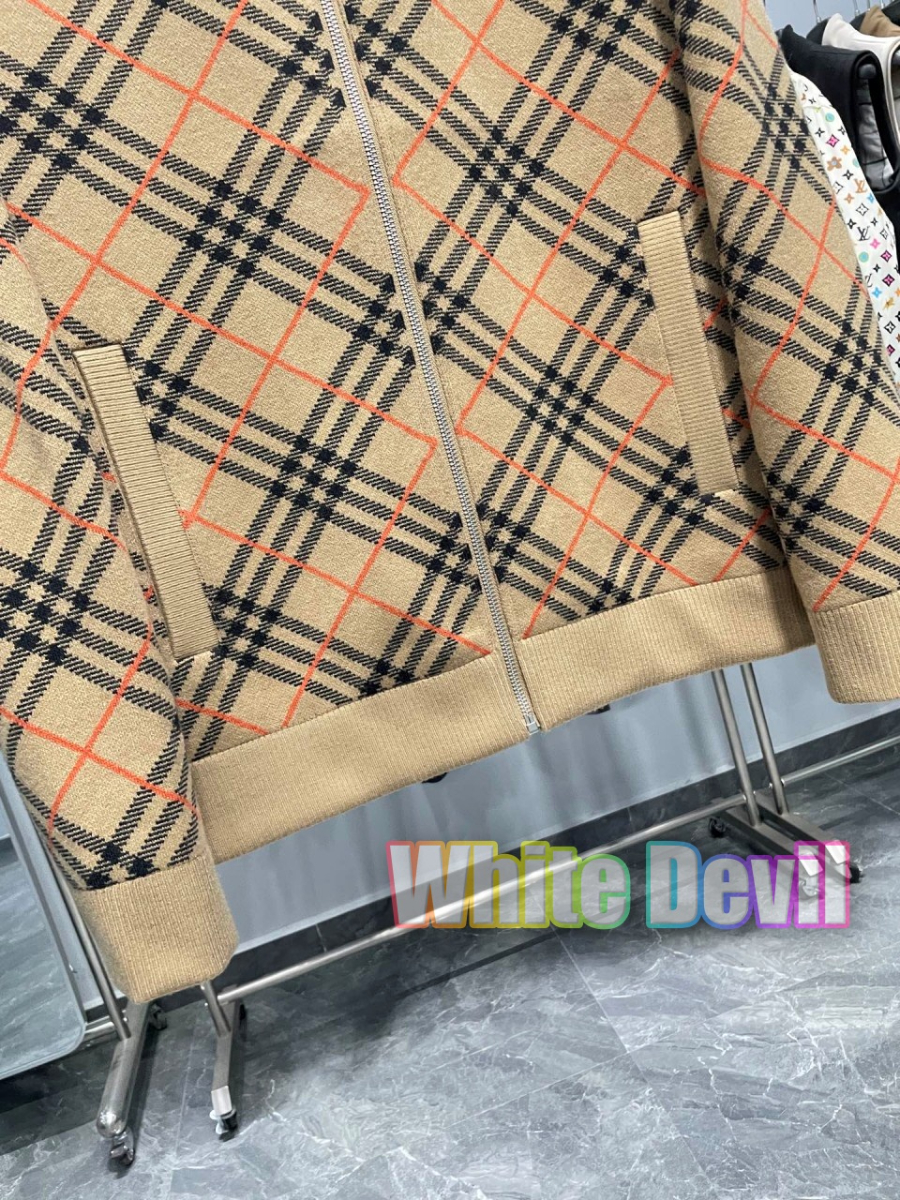 하얀악마 버버리 가디건 (6).jpg