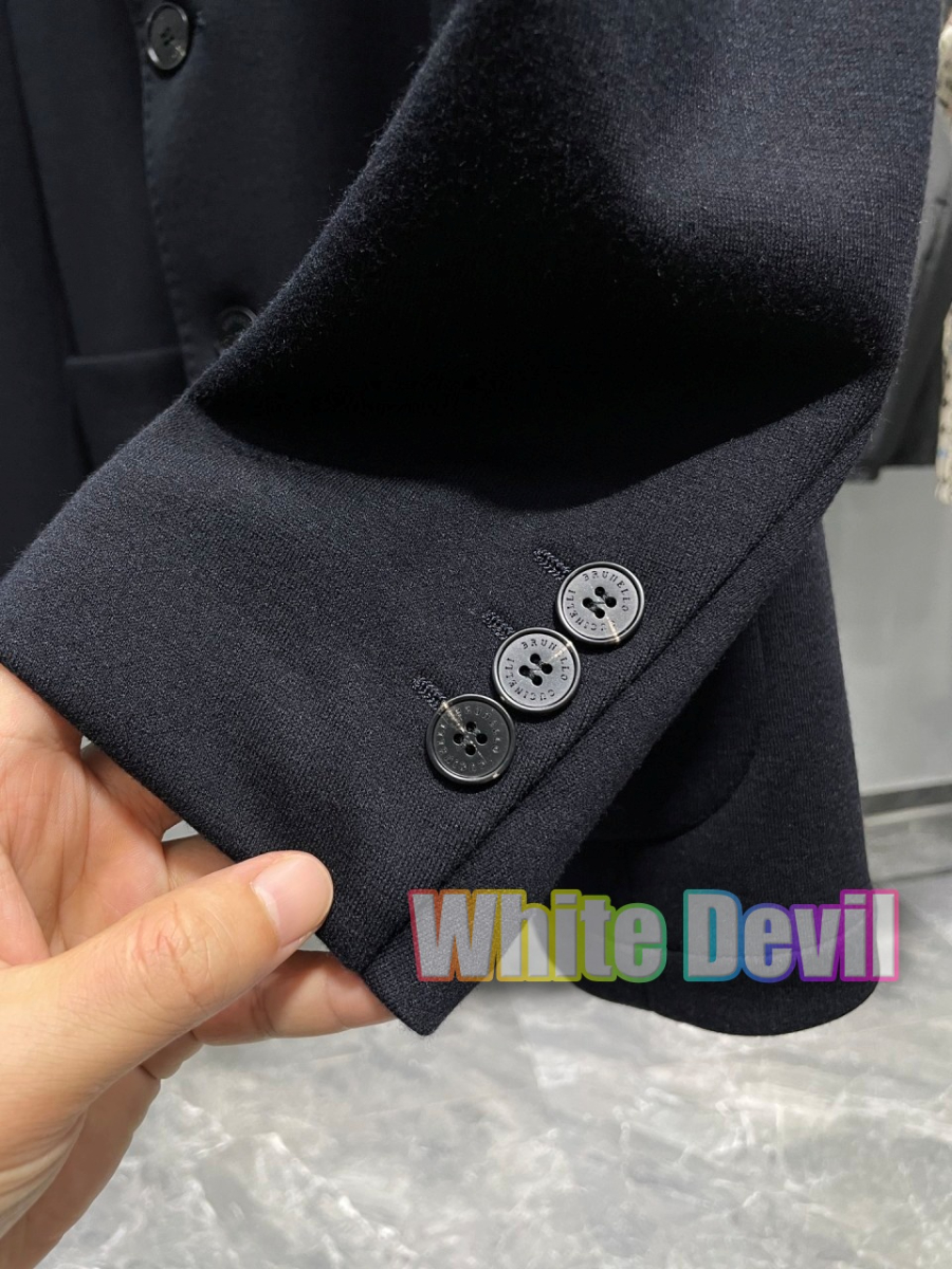 하얀악마 쿠치 정장 (14).jpg
