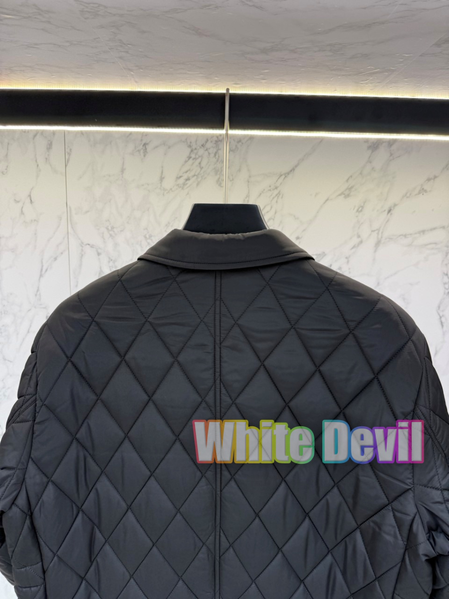 하얀악마 프라다 점퍼 (7).jpg