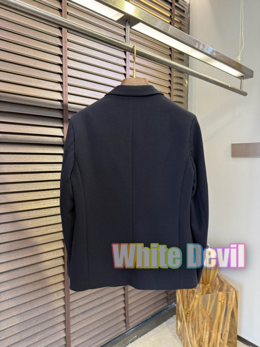 하얀악마 제냐 자켓 (2).jpg