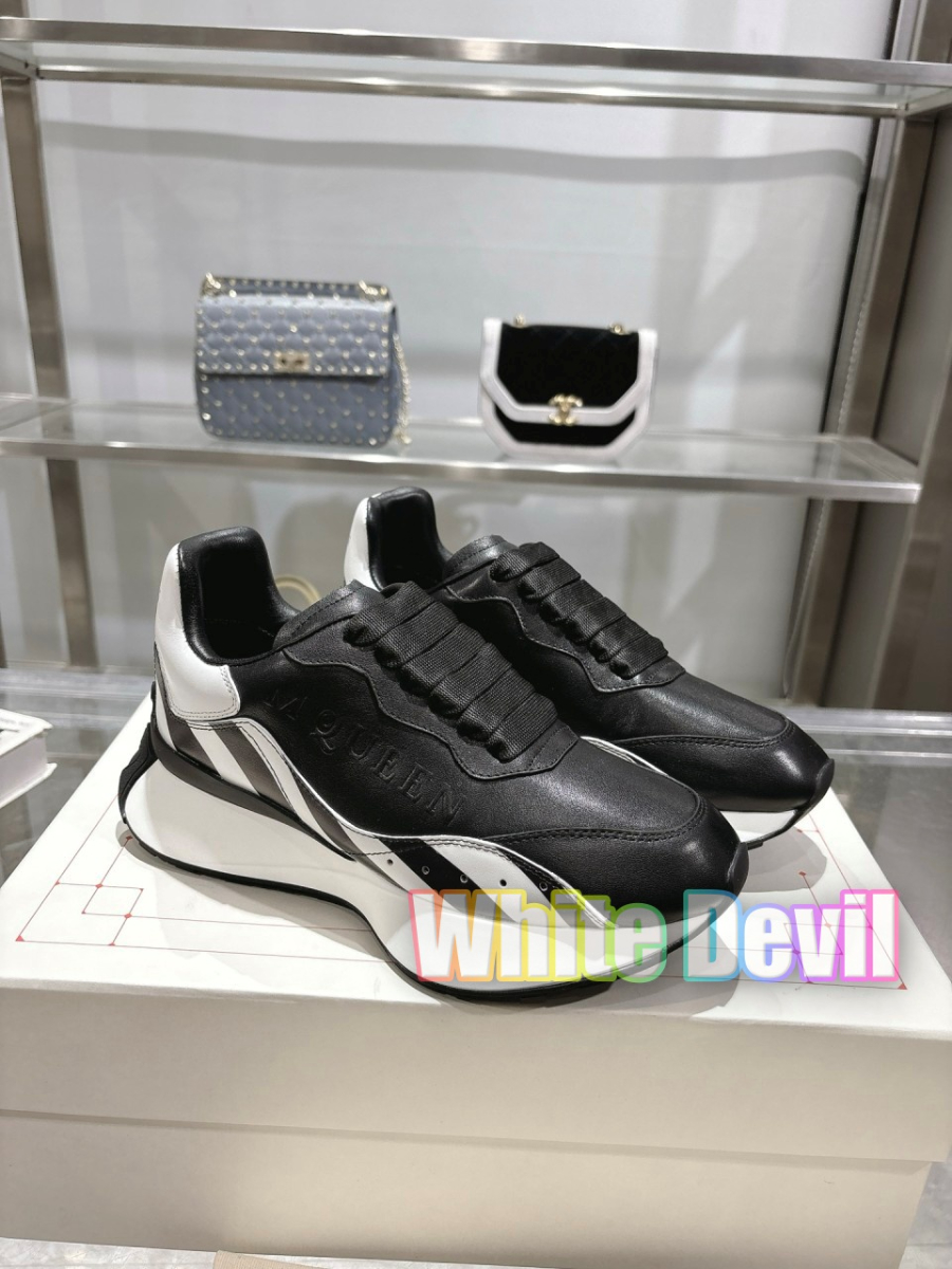 하얀악마 맥퀸 스니커즈 (1).jpg