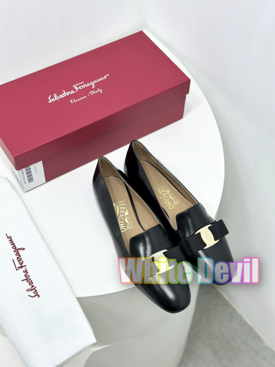 하얀악마 페라가모 구두 (6).jpg