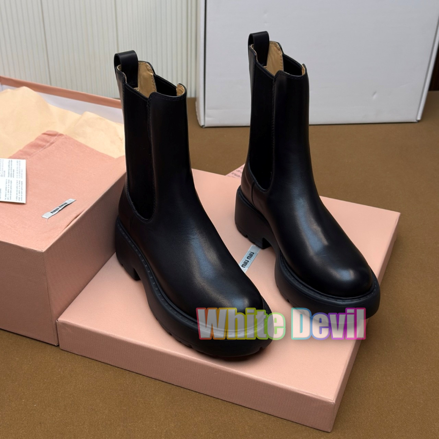 하얀악마 미우 워커 (1).jpg