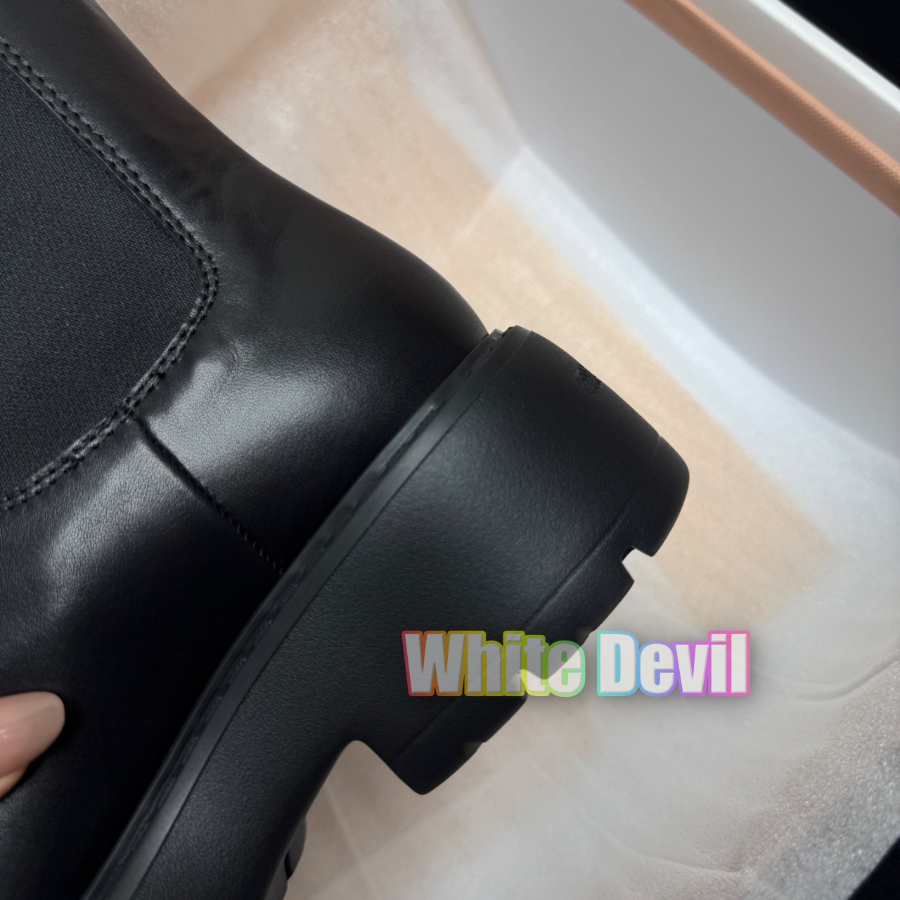 하얀악마 미우 워커 (13).jpg