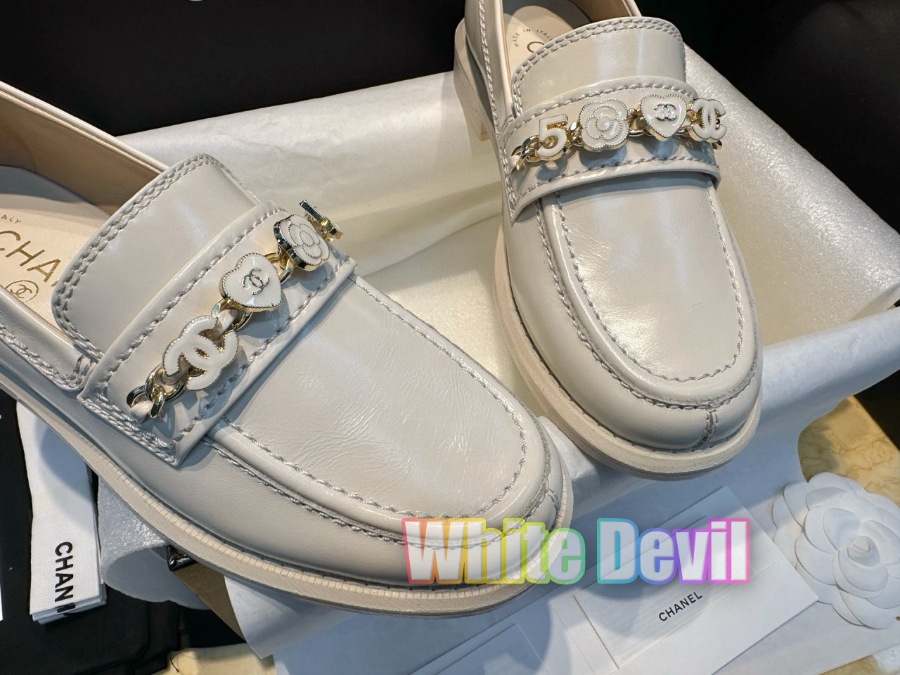 하얀악마 샤넬 로퍼 (10).jpg
