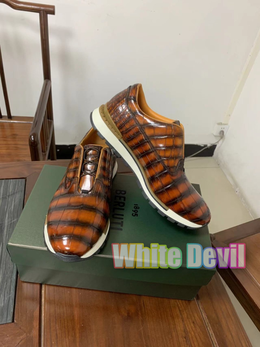 하얀악마 벨루티 스니커즈 (3).jpg